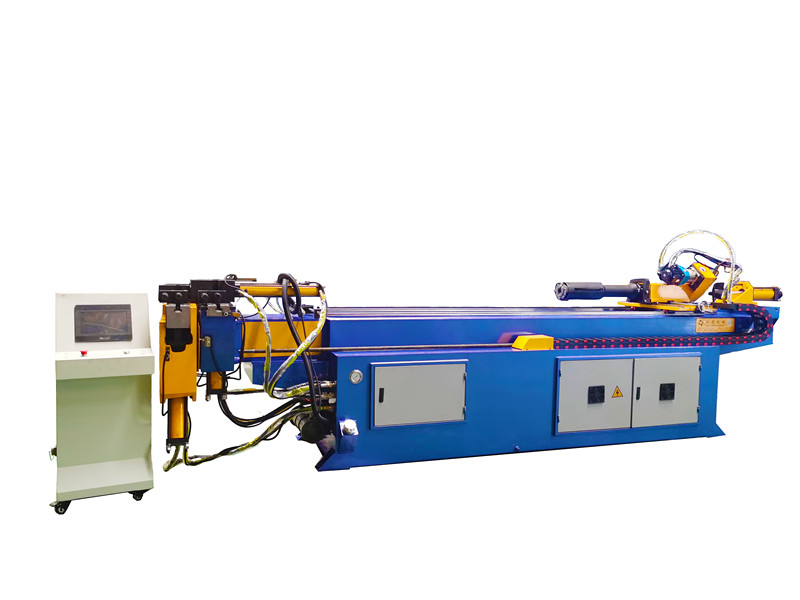 What are the characteristics of the hydraulic automatic pipe bender?