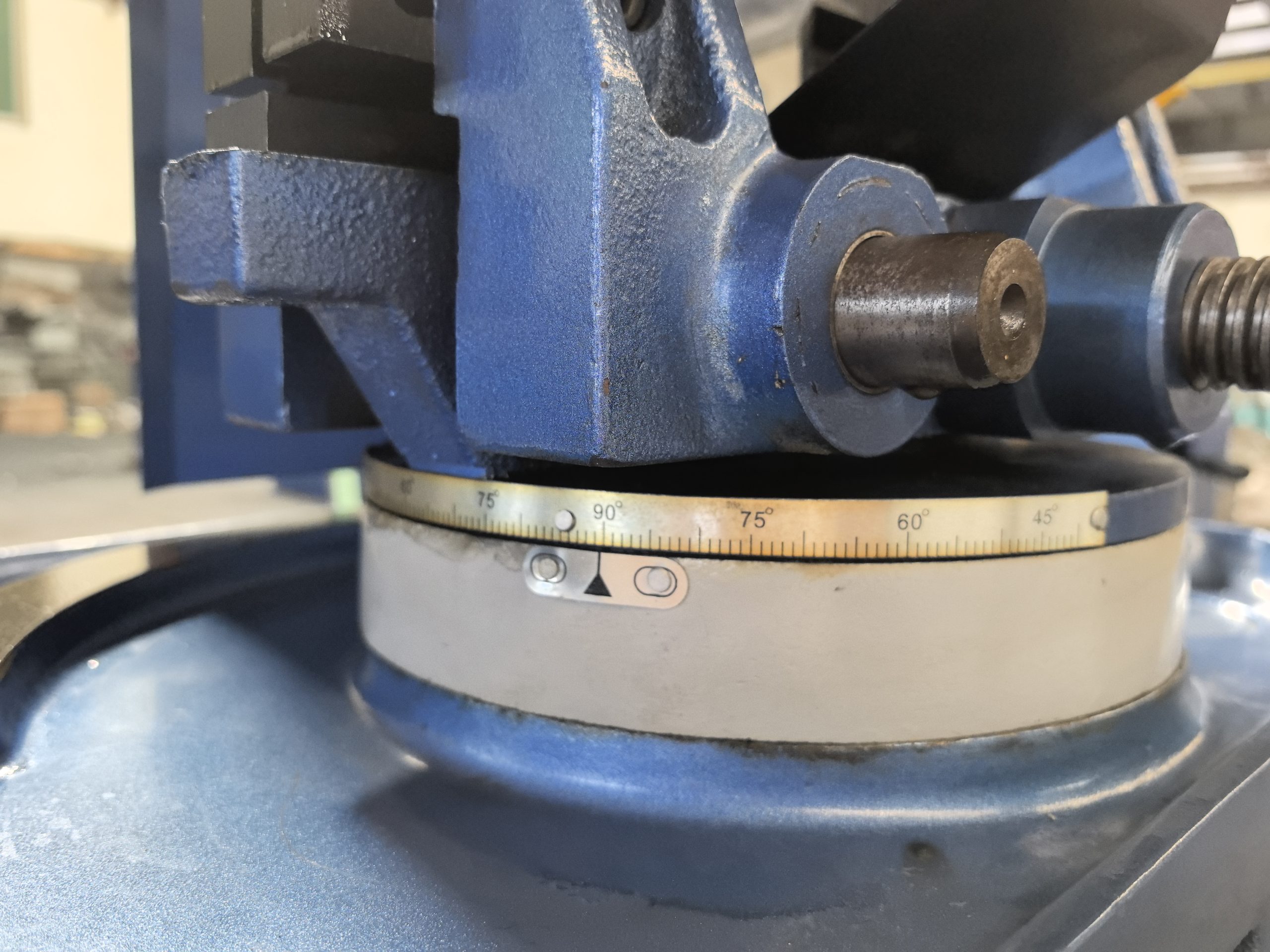 Semi Automatic pipe cutting machine(MC-315AC)3