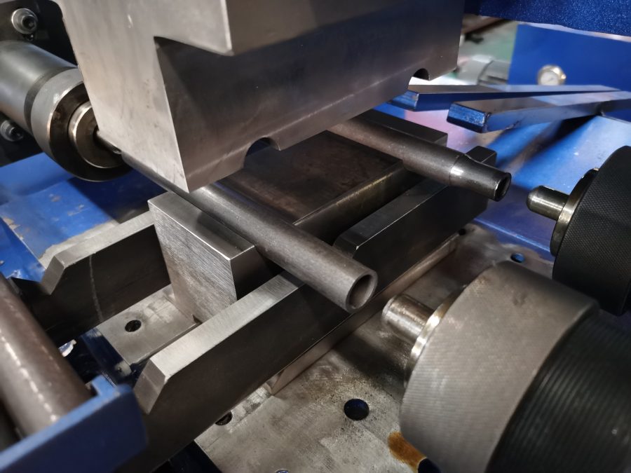 Tube end forming machine (TM-60/2H2S)1